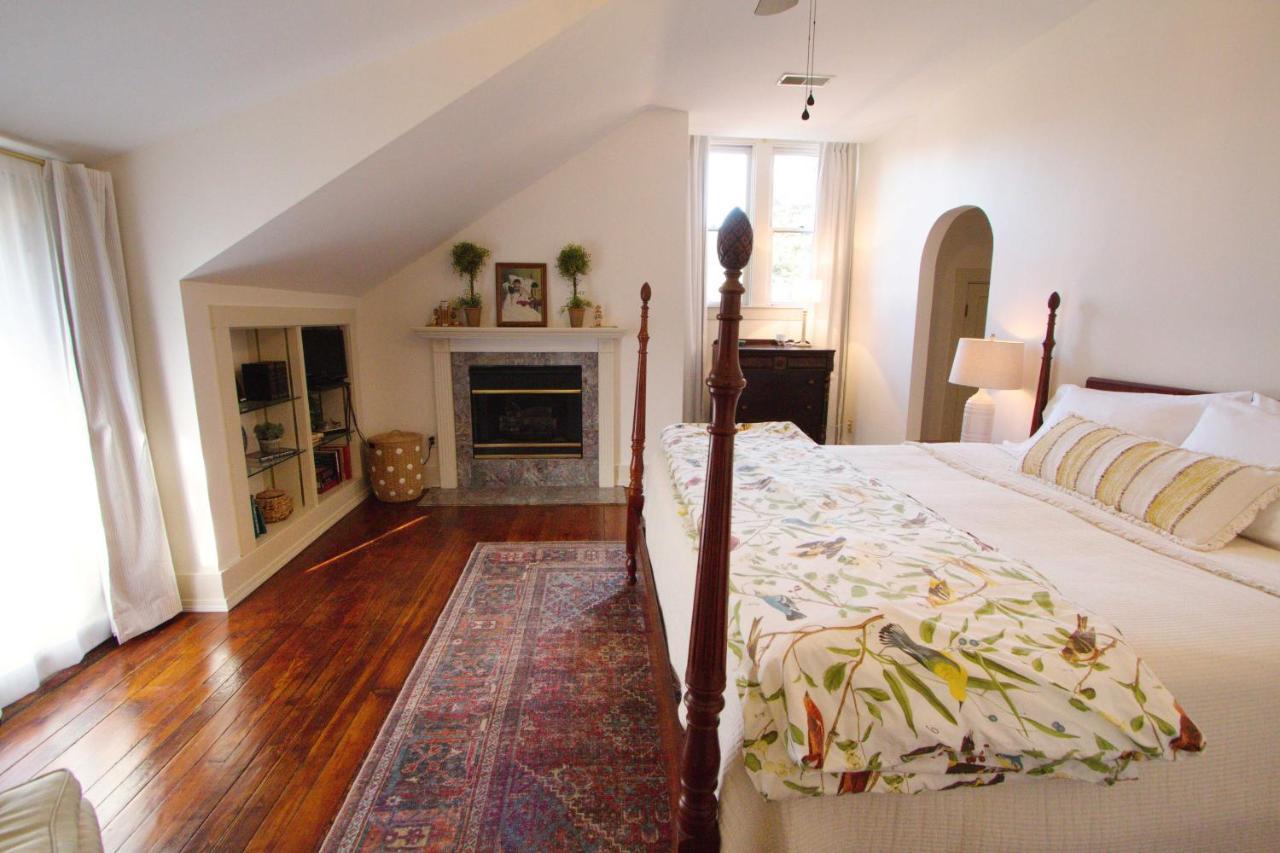 Louisville Bourbon Inn Ruang foto
