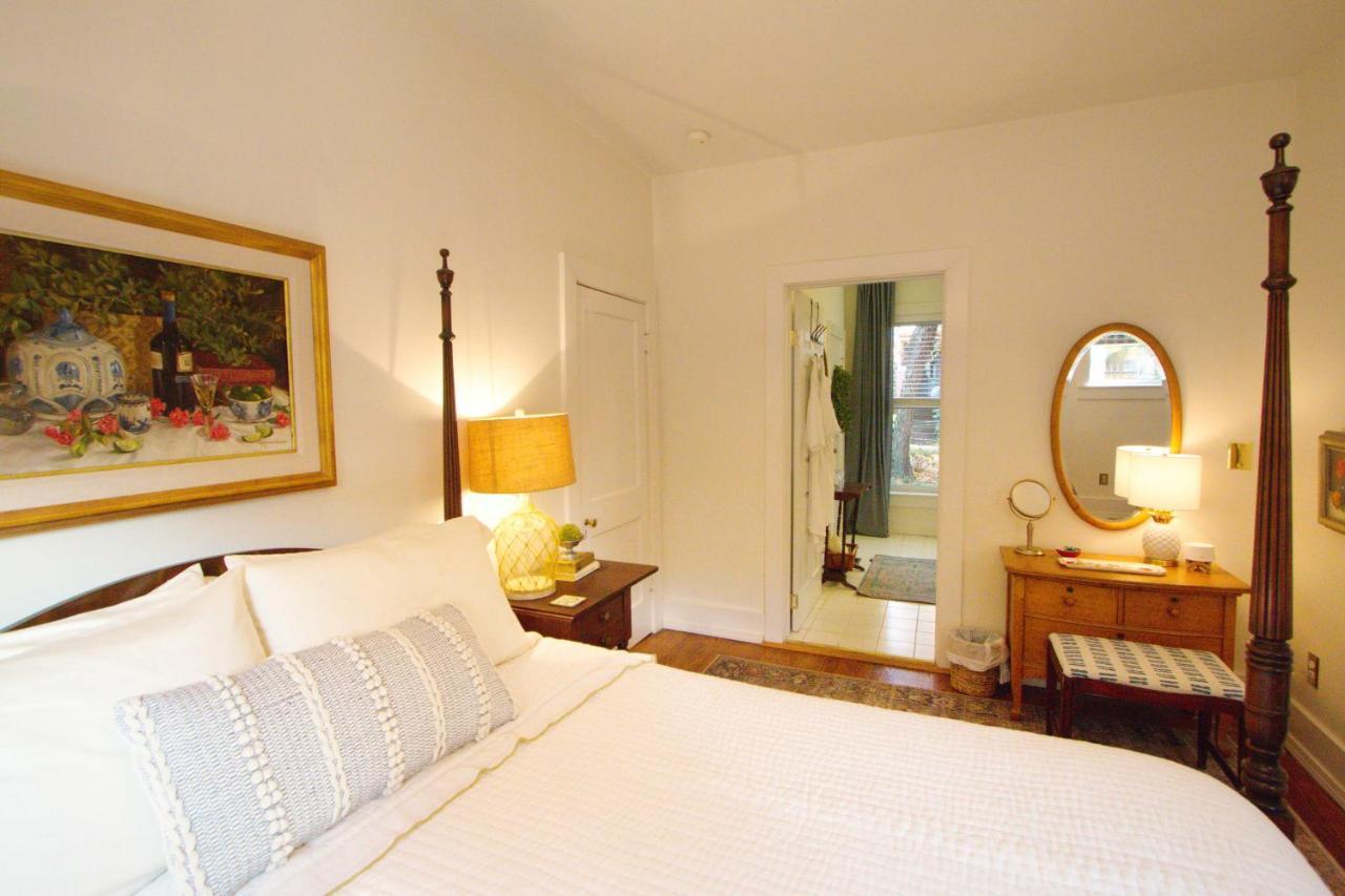 Louisville Bourbon Inn Ruang foto
